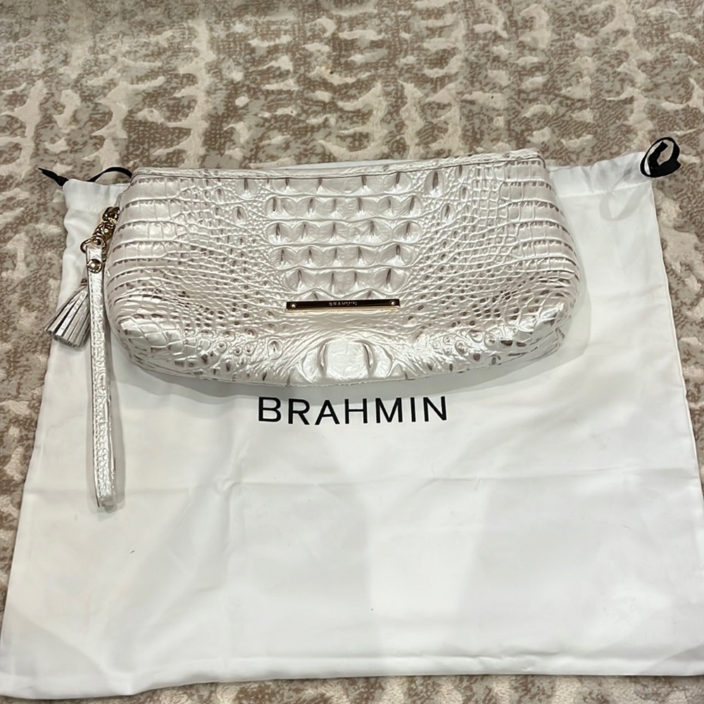 Brahmin clutch